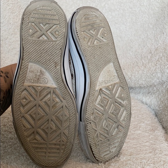 Converse Womens Size 5 - Picture 6 of 6